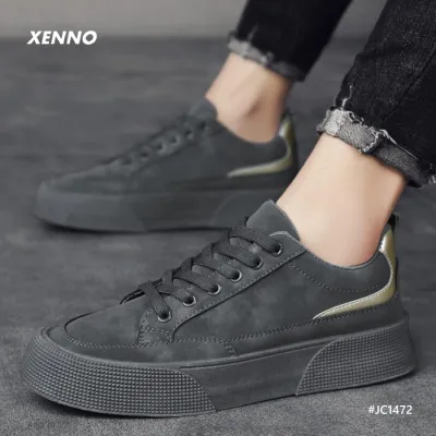 Men Lace Up Sporty Sneakers